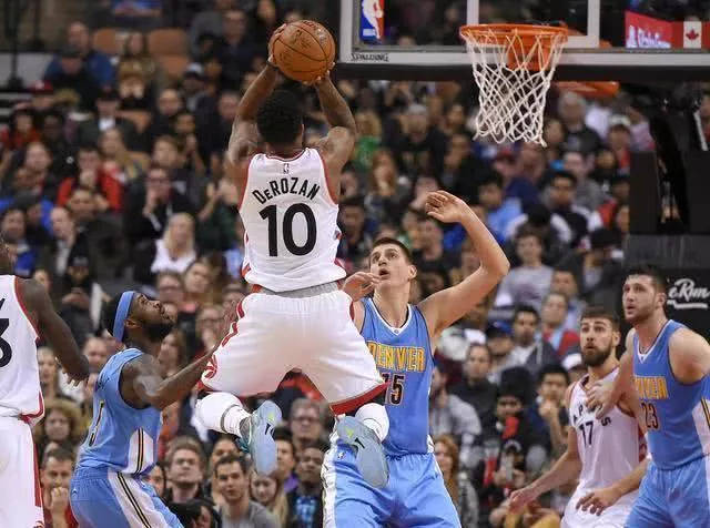 关键一局中 关键一局中