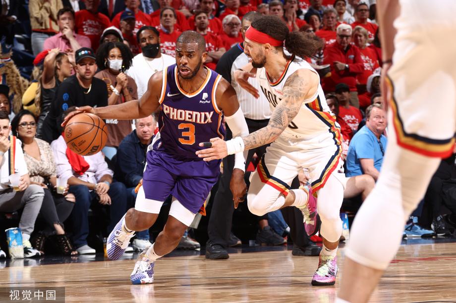 牵动着观众 牵动着观众